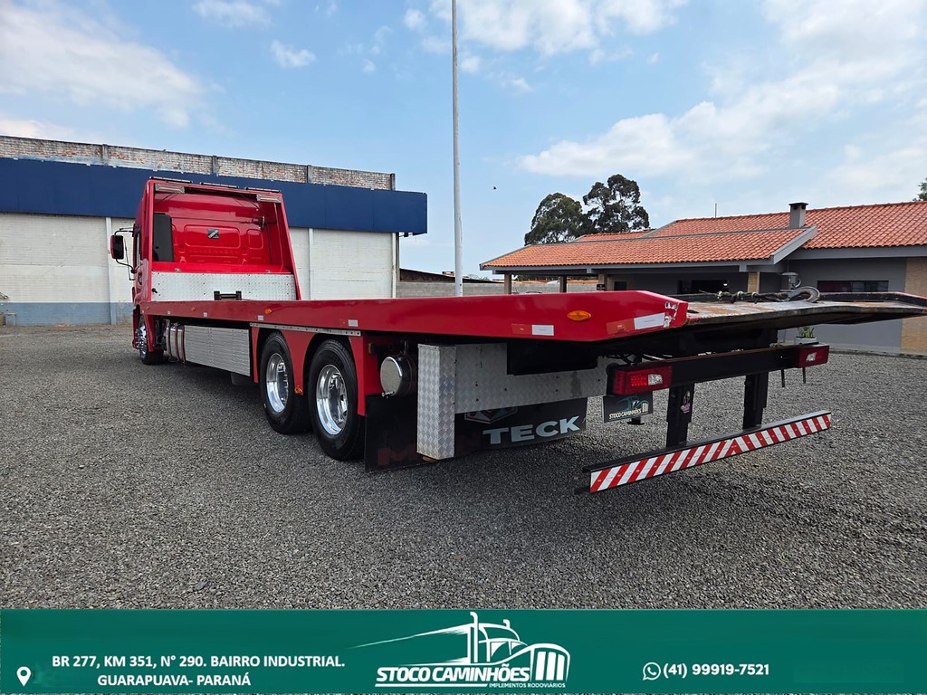 Caminhão VOLKSWAGEN VW 25420 Plataforma Guincho ANO 2014 de Stoco Caminhões no Paraná