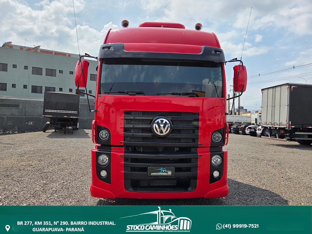 Caminhão VOLKSWAGEN VW 25420 Plataforma Guincho ANO 2014 de Stoco Caminhões no Paraná