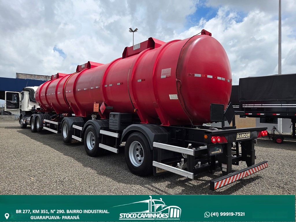 Carreta SEMI-REBOQUE TANQUE ACO Randon ANO 2015 1+1+1 Vanderleia de Stoco Caminhões no Paraná