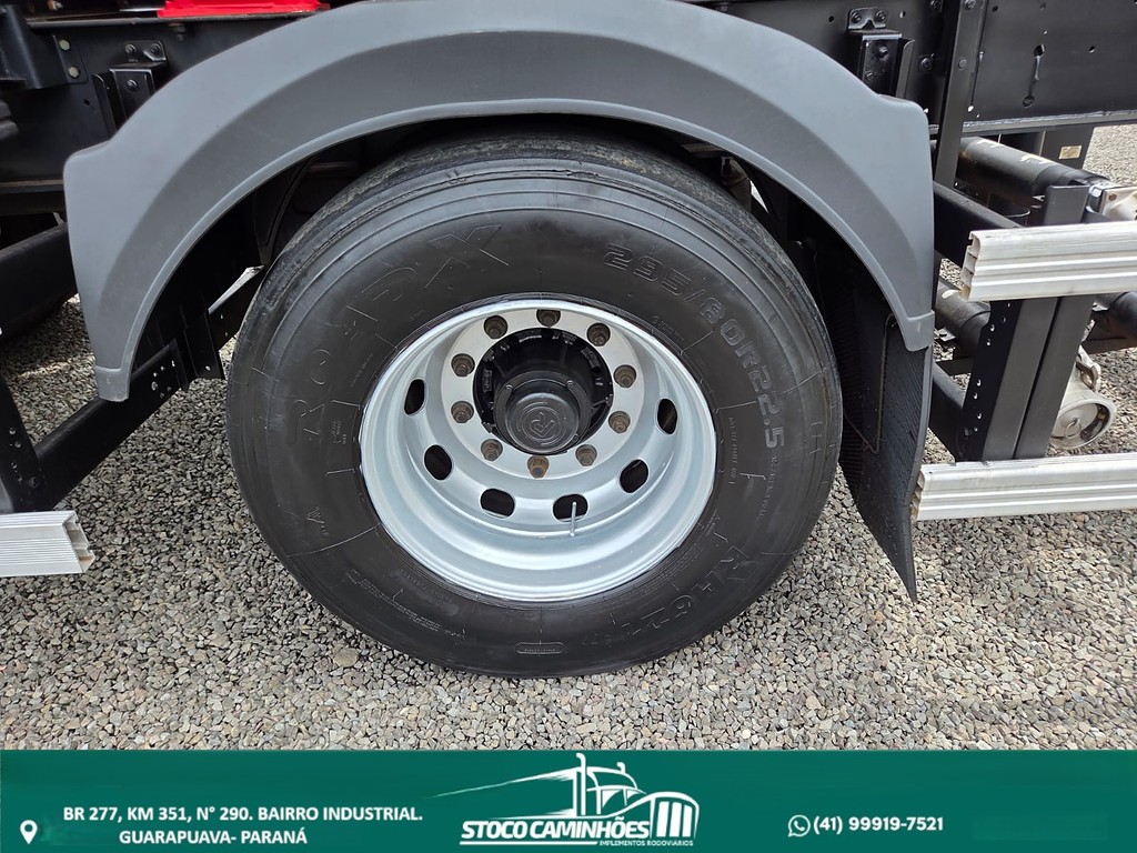 Carreta SEMI-REBOQUE TANQUE ACO Randon ANO 2015 1+1+1 Vanderleia de Stoco Caminhões no Paraná