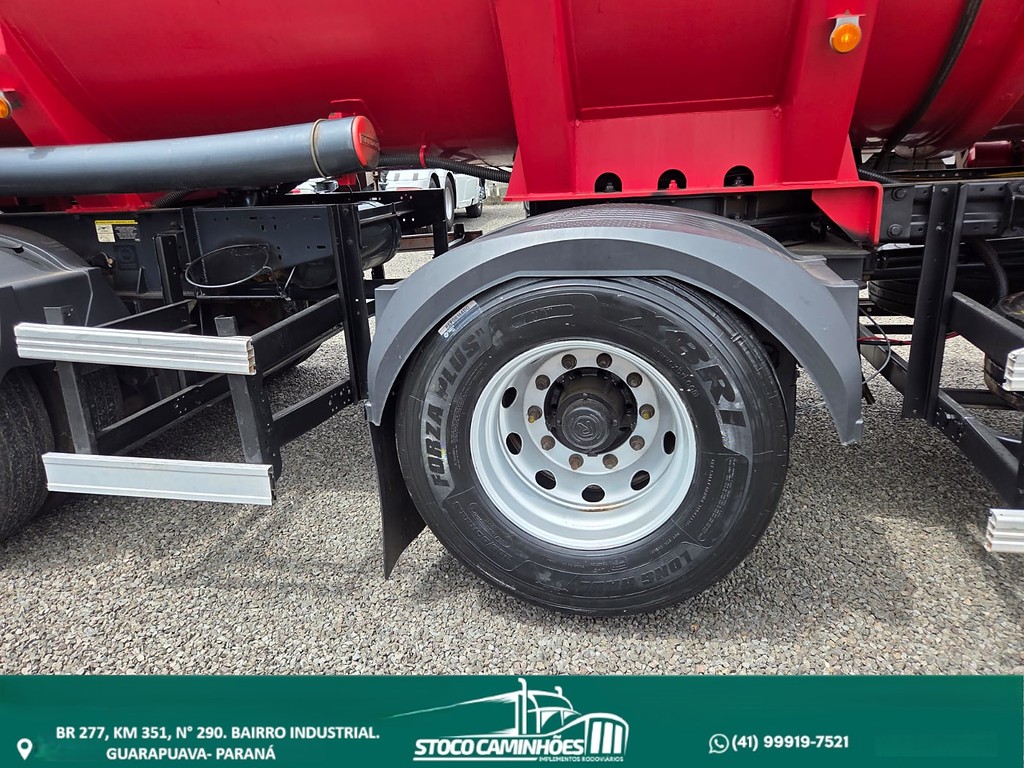 Carreta SEMI-REBOQUE TANQUE ACO Randon ANO 2015 1+1+1 Vanderleia de Stoco Caminhões no Paraná
