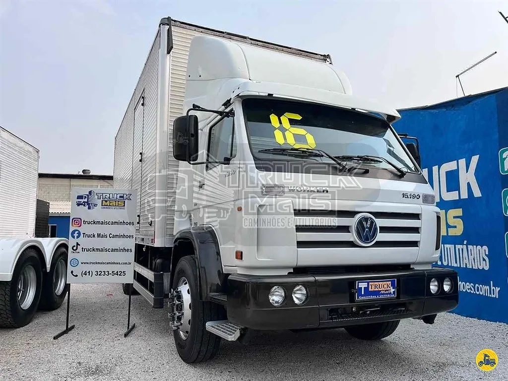 Caminhão VOLKSWAGEN VW 15190 Baú Furgão ANO 2016 de Truck Mais Caminhões no Paraná