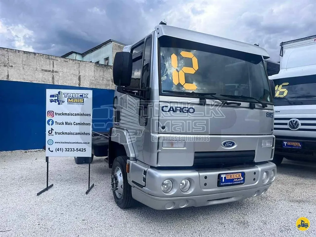 Caminhão FORD CARGO 815 Chassis ANO 2012 de Truck Mais Caminhões no Paraná