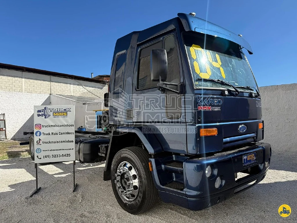 Caminhão FORD CARGO 2422 Chassis ANO 2004 de Truck Mais Caminhões no Paraná