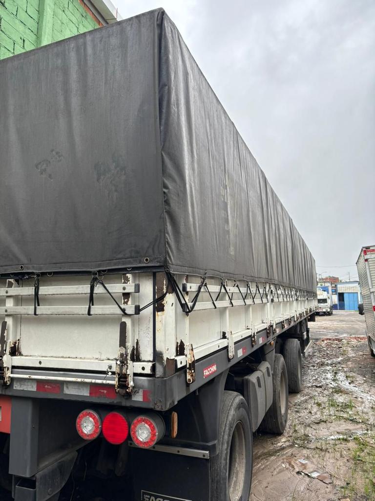Carreta SEMI-REBOQUE GRANELEIRO Facchini ANO 2020 1+1+1 Vanderleia de Venda Truck Anúncios Salvador na Bahia