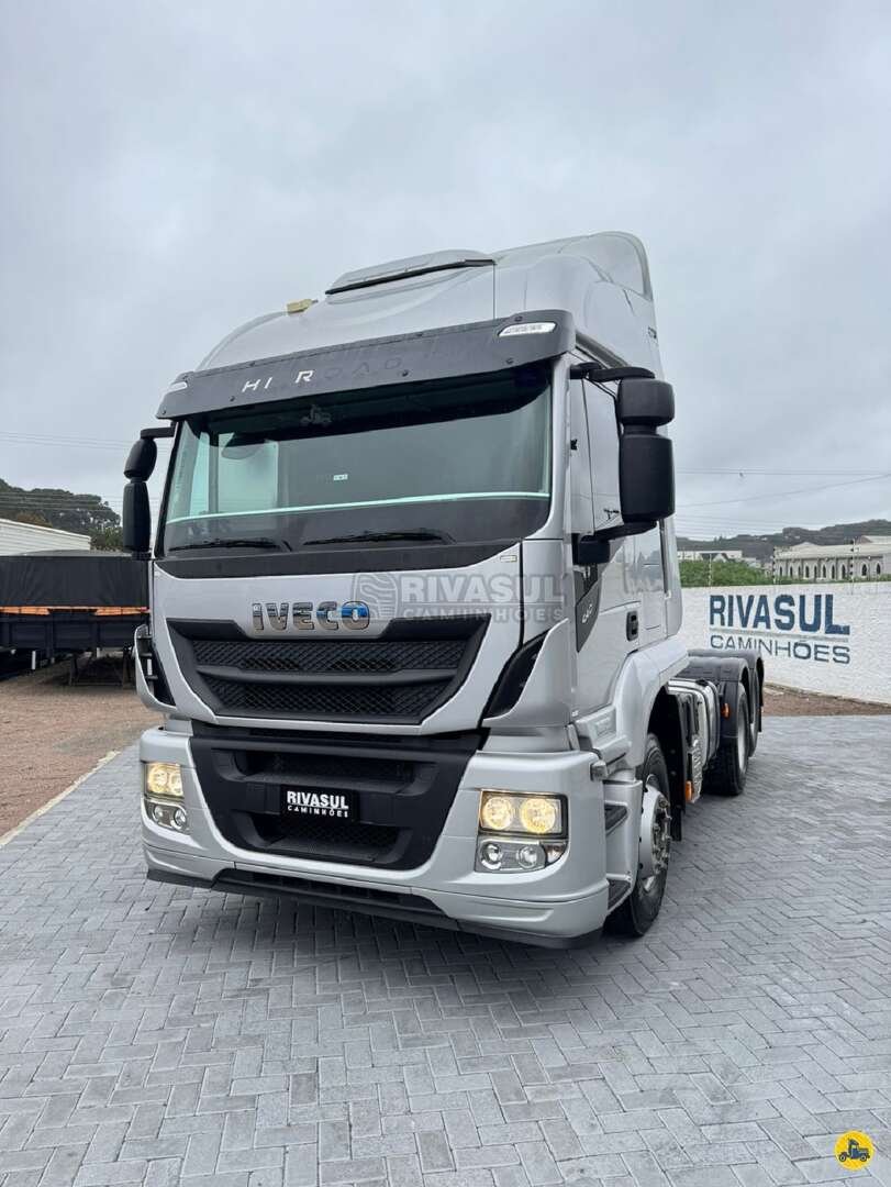 Caminhão IVECO STRALIS 440 Cavalo Mecânico ANO 2022 de Rivasul Caminhões no Paraná