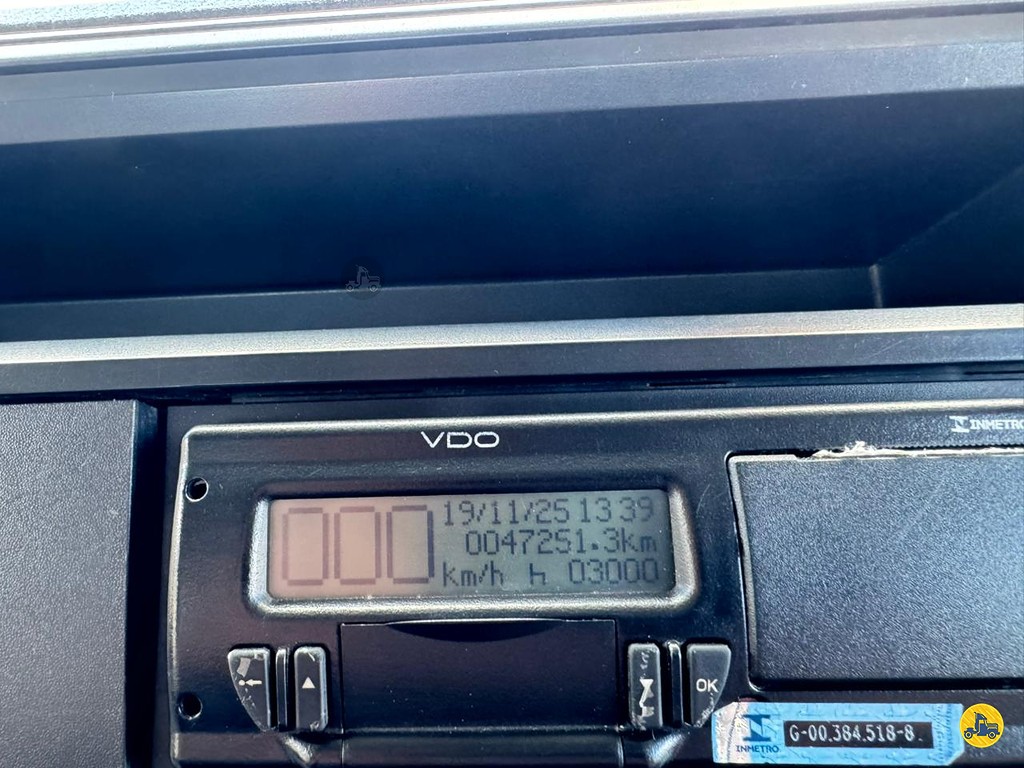 Caminhão VOLKSWAGEN VW 11180 Baú Sider ANO 2023 de Rivasul Caminhões no Paraná