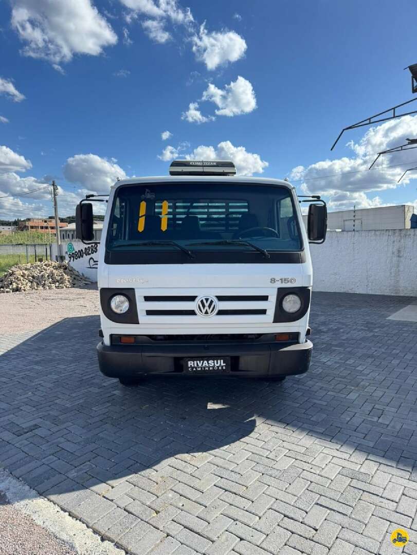 Caminhão VOLKSWAGEN VW 8150 Carga Seca ANO 2011 de Rivasul Caminhões no Paraná