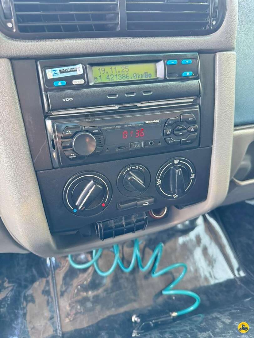 Caminhão VOLKSWAGEN VW 8150 Carga Seca ANO 2011 de Rivasul Caminhões no Paraná