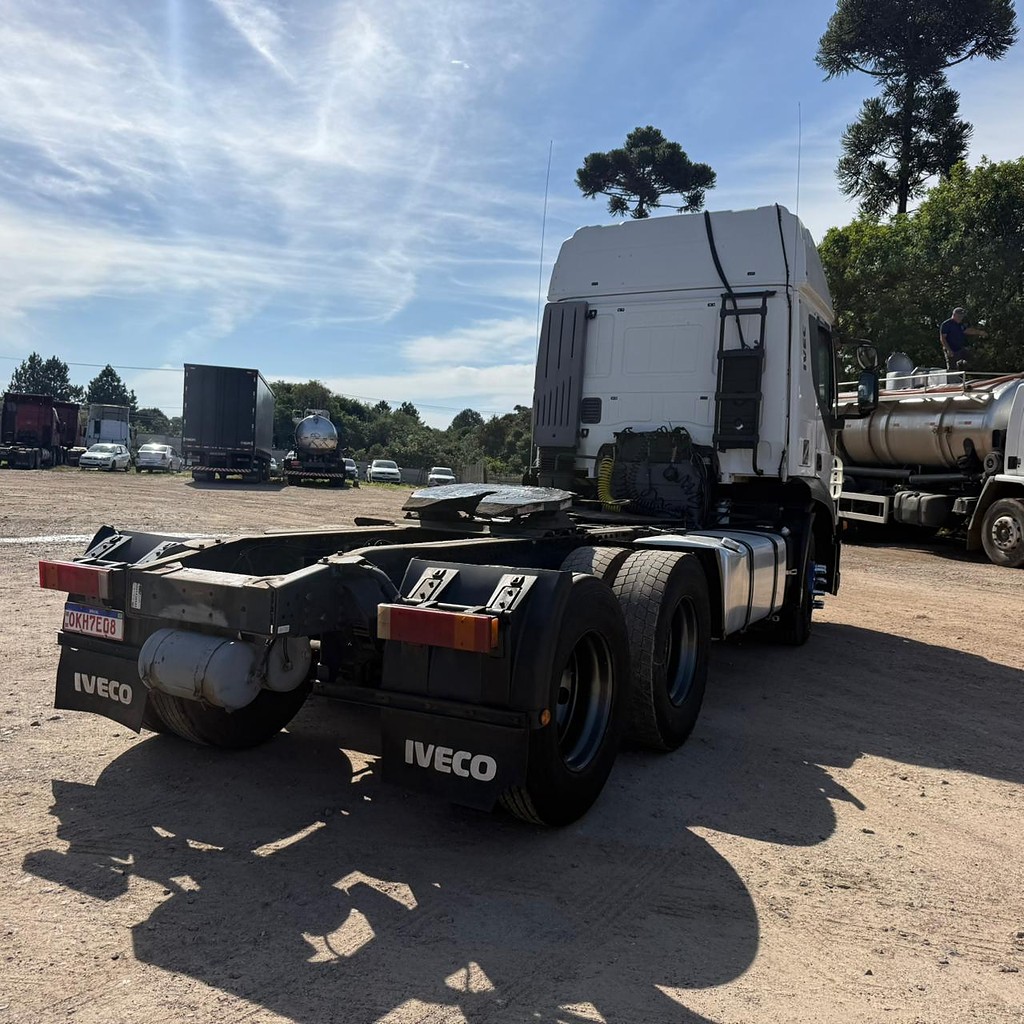 Caminhão IVECO STRALIS 360 Conjunto Cavalo + Carreta ANO 2014 de Auto RF Curitiba PR no Paraná