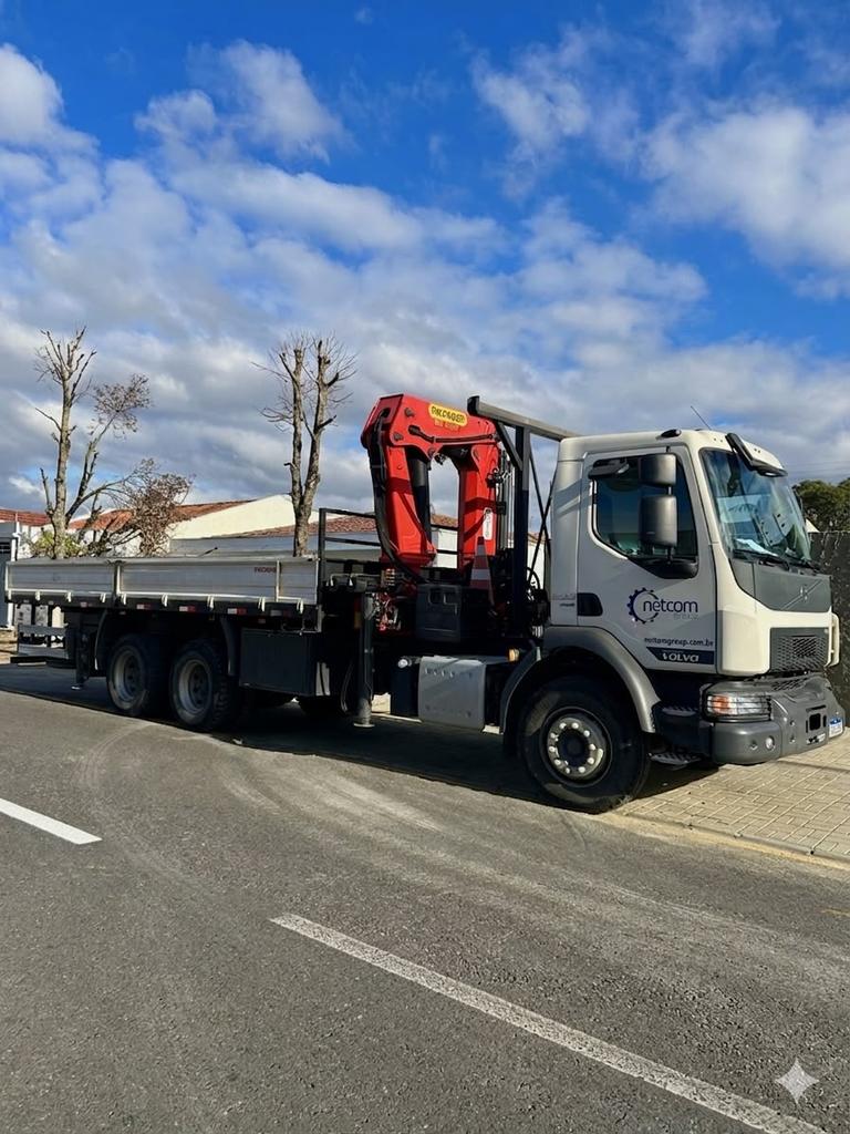 Caminhão VOLVO VM 290 Guincho Munck ANO 2024 de Molyeser Gustavo no Paraná