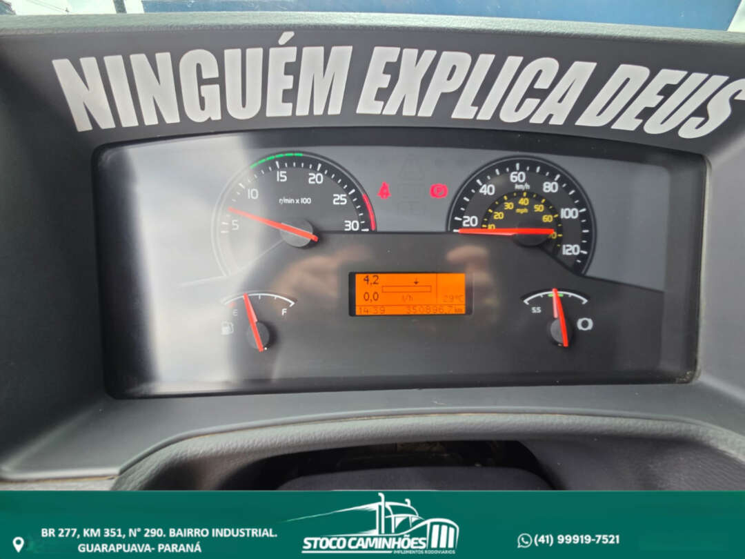 Caminhão VOLVO VM 270 Baú Furgão ANO 2021 de Stoco Caminhões no Paraná