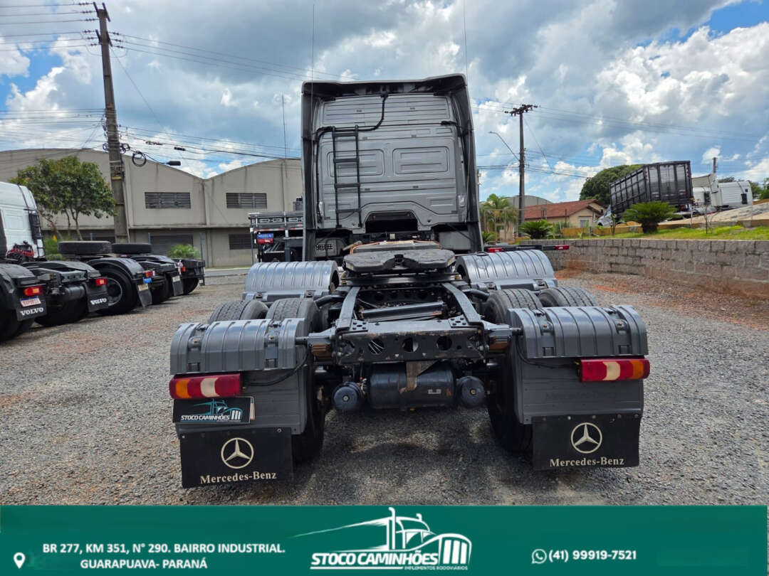 Caminhão MERCEDES BENZ MB 2536 Cavalo Mecânico ANO 2020 de Stoco Caminhões no Paraná