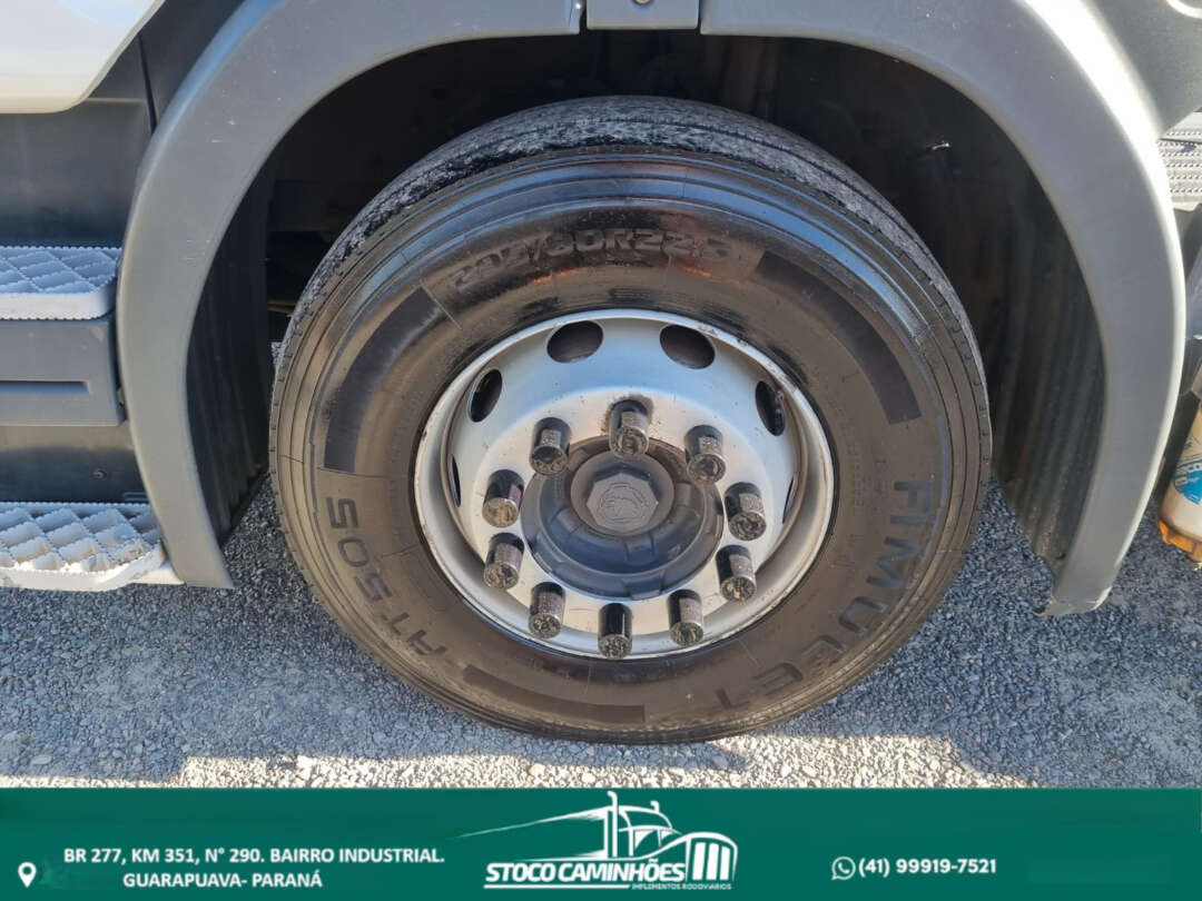 Caminhão SCANIA P360 Cavalo Mecânico ANO 15 de Stoco Caminhões no Paraná