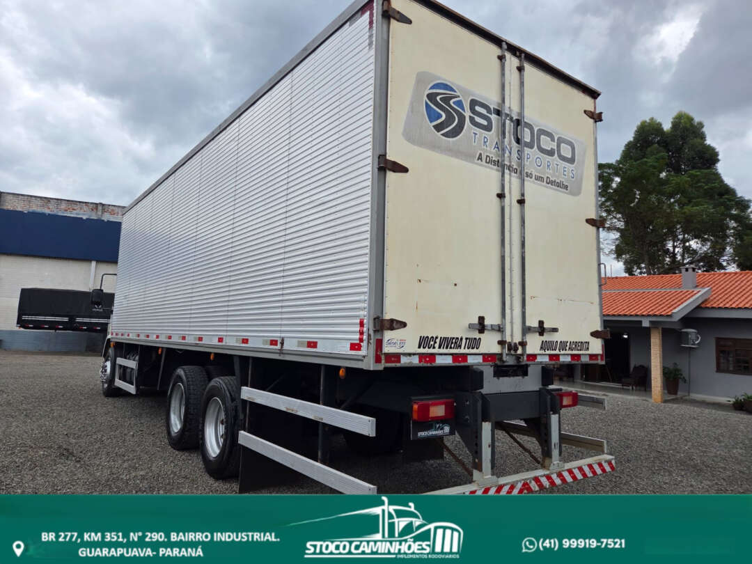 Caminhão VOLVO VM 270 Baú Furgão ANO 2021 de Stoco Caminhões no Paraná