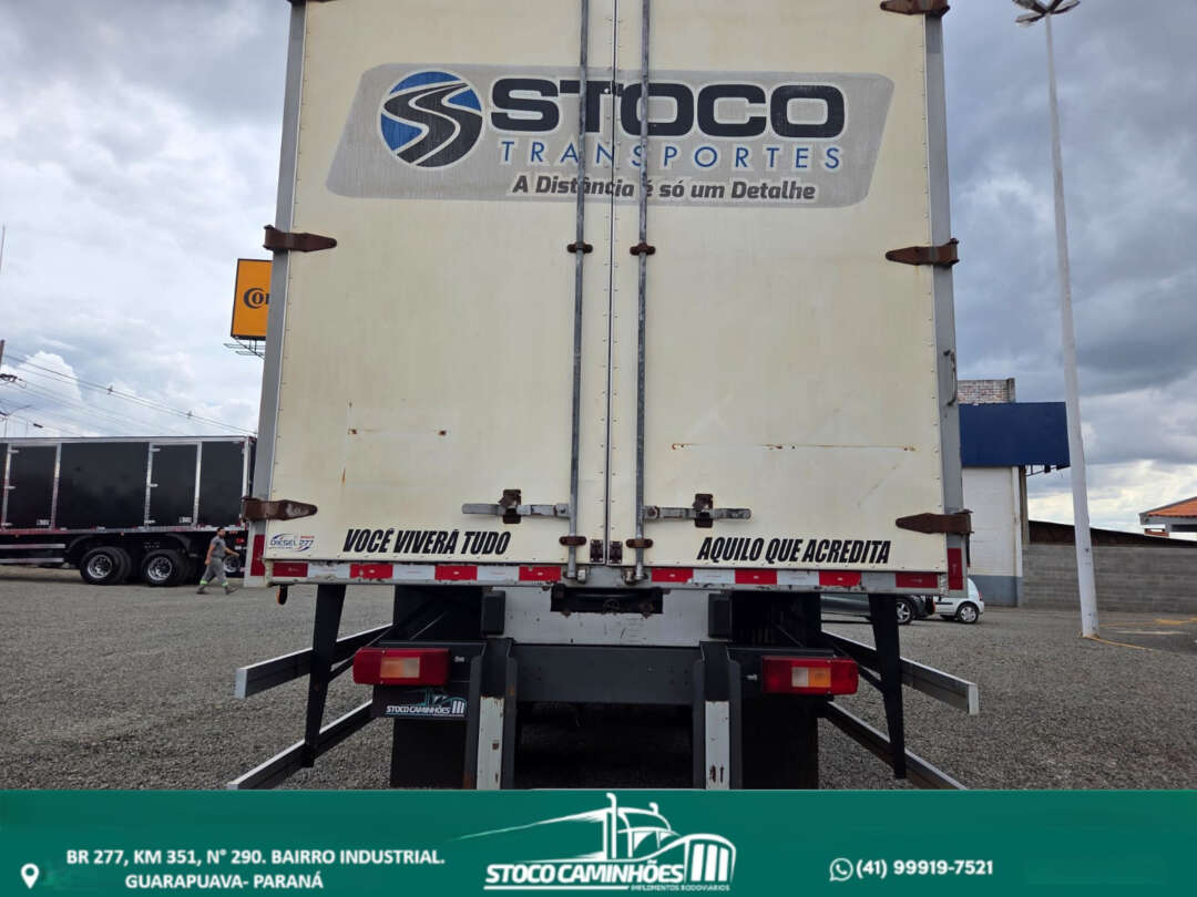 Caminhão VOLVO VM 270 Baú Furgão ANO 2021 de Stoco Caminhões no Paraná