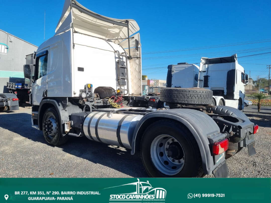 Caminhão SCANIA P360 Cavalo Mecânico ANO 15 de Stoco Caminhões no Paraná