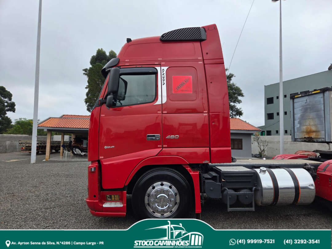 Caminhão VOLVO FH 460 Cavalo Mecânico ANO 2013 de Stoco Caminhões no Paraná