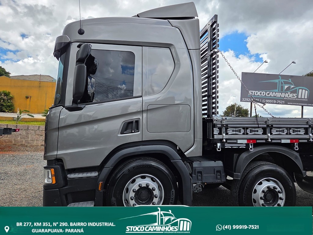 Caminhão SCANIA P320 Grade Baixa ANO 2019 de Stoco Caminhões no Paraná