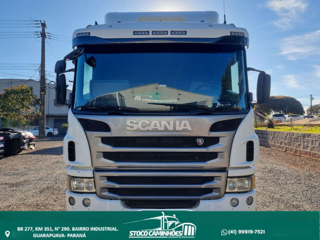 Caminhão SCANIA P360 Cavalo Mecânico ANO 15 de Stoco Caminhões no Paraná