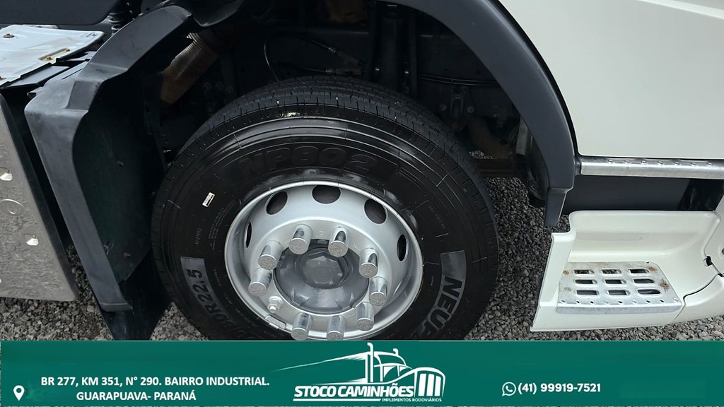 Caminhão VOLVO FM 370 Cavalo Mecânico ANO 2014 de Stoco Caminhões no Paraná