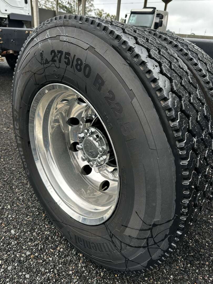 Caminhão MERCEDES BENZ MB 2426 Chassis ANO 2021 de G4 Caminhões no Paraná