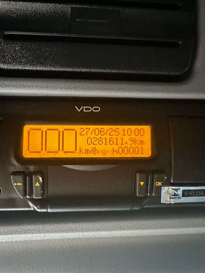 Caminhão MERCEDES BENZ MB 2426 Chassis ANO 2021 de G4 Caminhões no Paraná