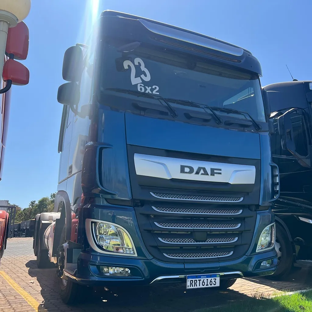 Caminhão DAF DAF XF 480 Cavalo Mecânico ANO 2023 de Caiobá Seminovos no Mato Grosso do Sul