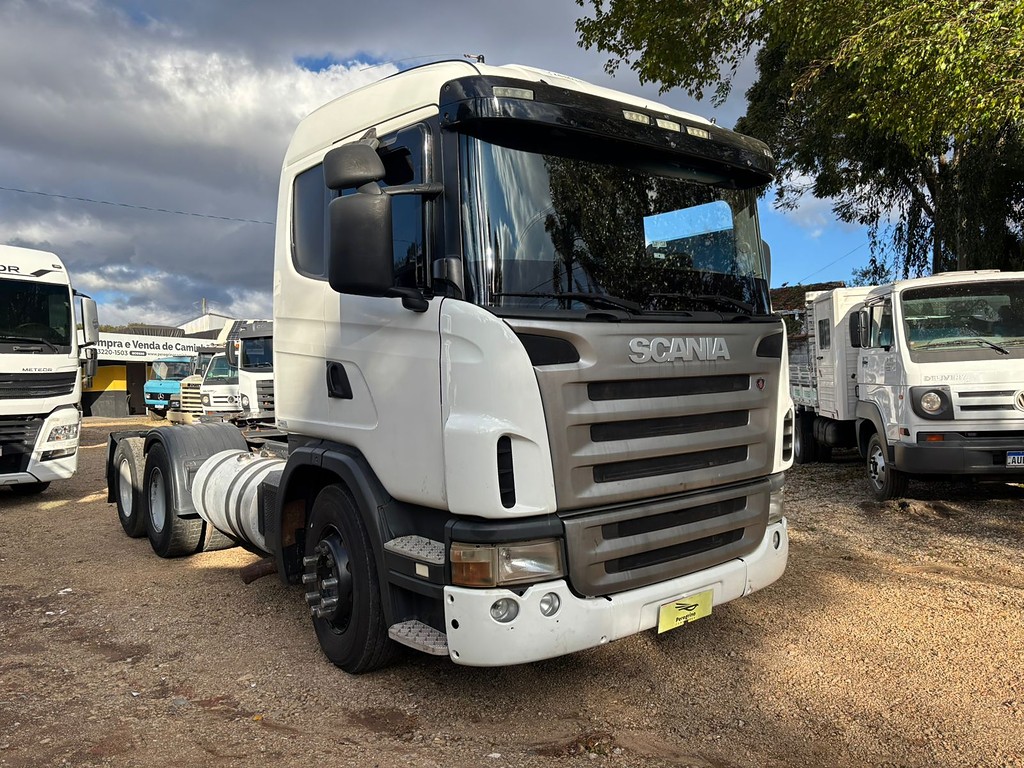 Caminhão SCANIA 380 Cavalo Mecânico ANO 2010 de Peregrino Caminhões no Paraná