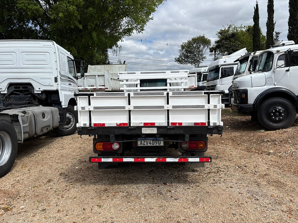 Caminhão HYUNDAI HR Carroceria ANO 20192.000006 de Peregrino Caminhões no Paraná