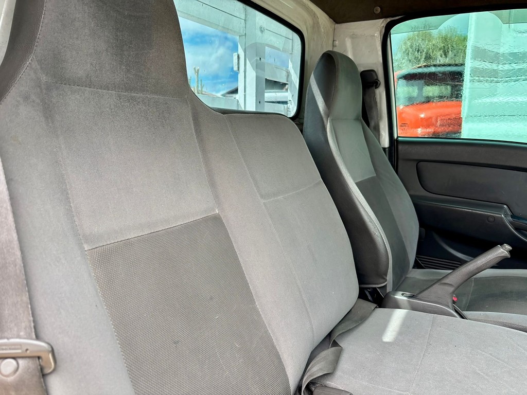 Caminhão HYUNDAI HR Carroceria ANO 20192.000006 de Peregrino Caminhões no Paraná