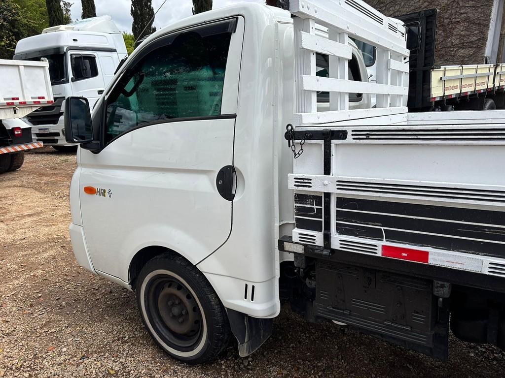 Caminhão HYUNDAI HR Carroceria ANO 20192.000006 de Peregrino Caminhões no Paraná