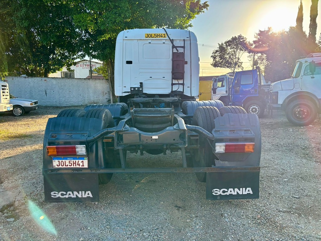 Caminhão SCANIA 124 360 Cavalo Mecânico ANO 2001 de Peregrino Caminhões no Paraná