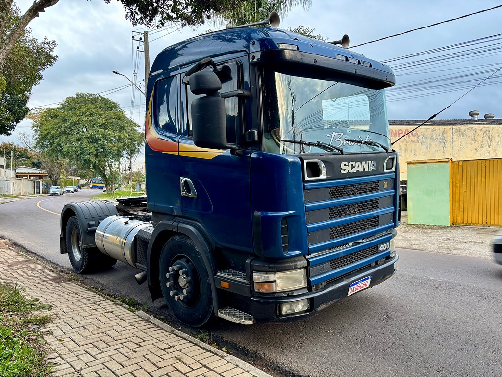 Caminhão SCANIA 124 400 Cavalo Mecânico ANO 2002