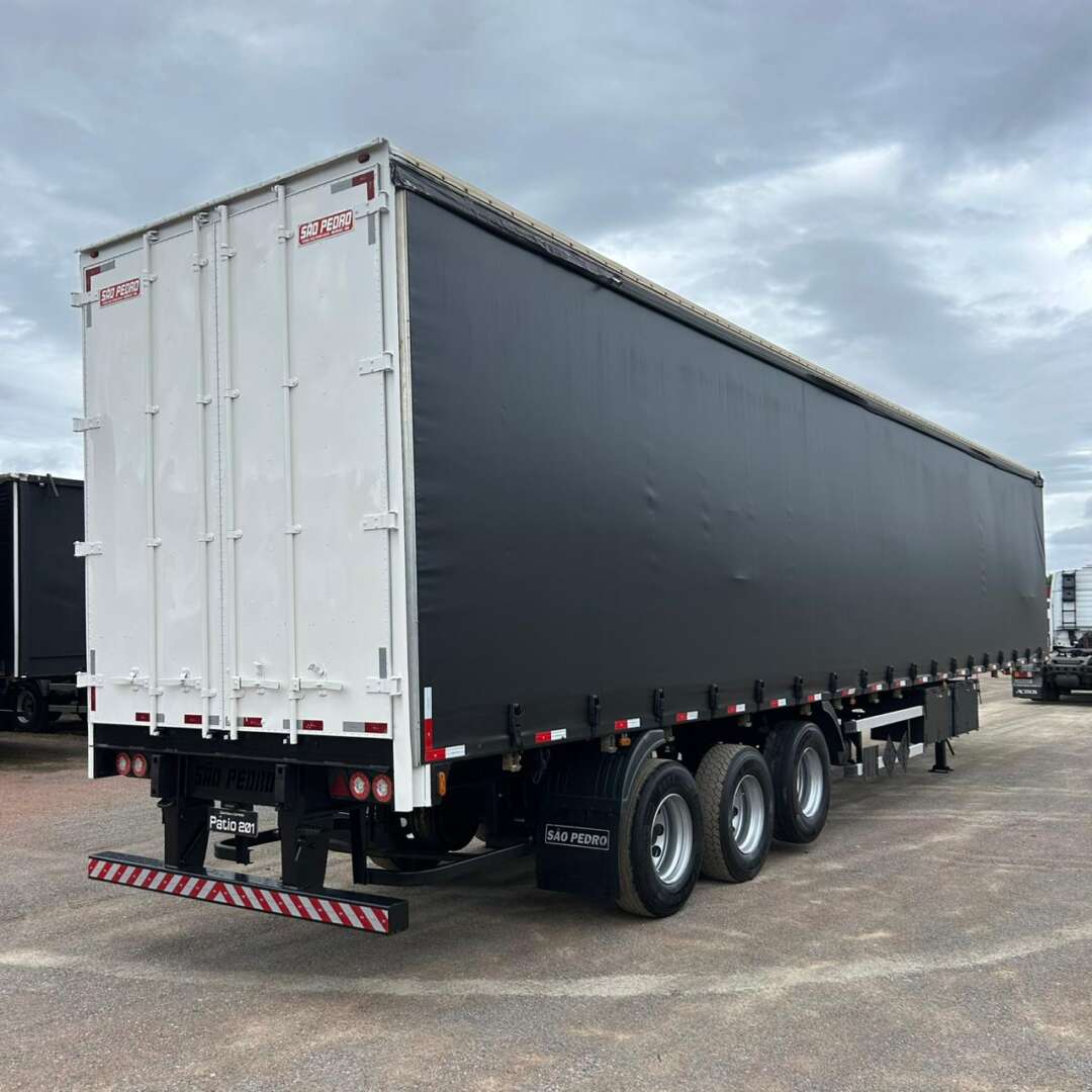 Carreta SEMI-REBOQUE BAU SIDER São Pedro ANO 2020 3 Eixos de Patio 201 Caminhoes e Carretas no Paraná