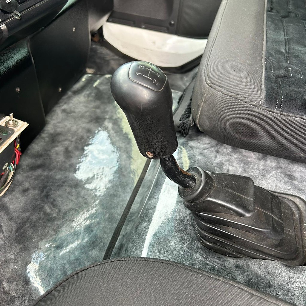 Caminhão FORD CARGO 816 Baú Frigorífico ANO 2013 de Patio 201 Caminhoes e Carretas no Paraná