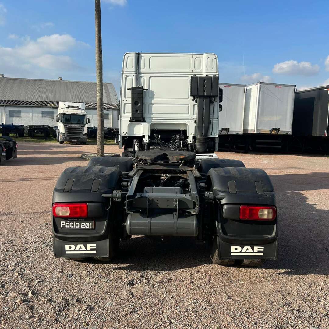 Caminhão DAF XF105 510 Cavalo Mecânico ANO 2020 de Patio 201 Caminhoes e Carretas no Paraná