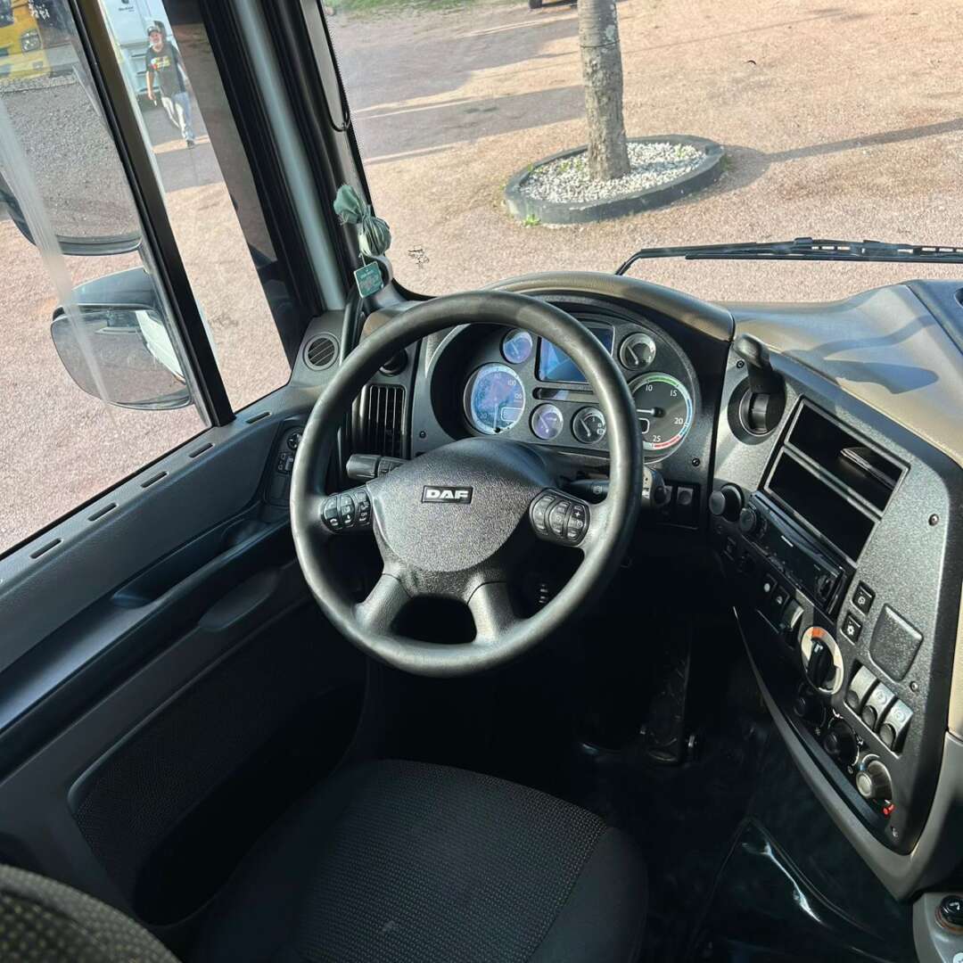 Caminhão DAF XF105 510 Cavalo Mecânico ANO 2020 de Patio 201 Caminhoes e Carretas no Paraná