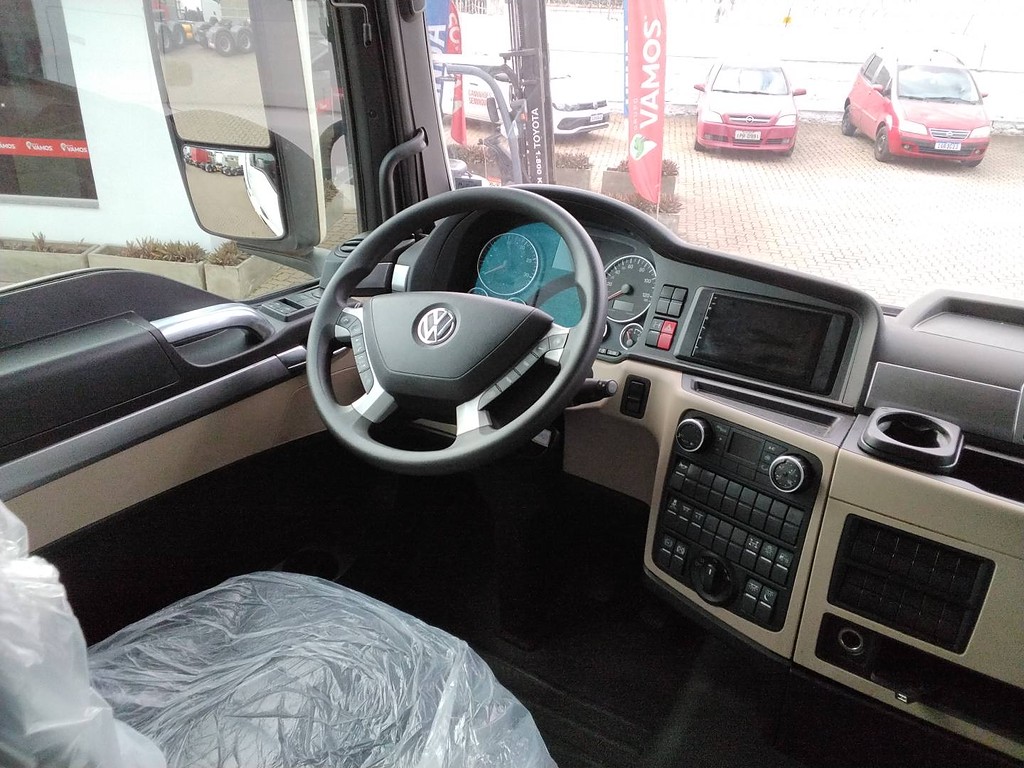 Caminhão VOLKSWAGEN METEOR 28460 Cavalo Mecânico ANO 2023 de Fernando Vamos Seminovos em São Paulo