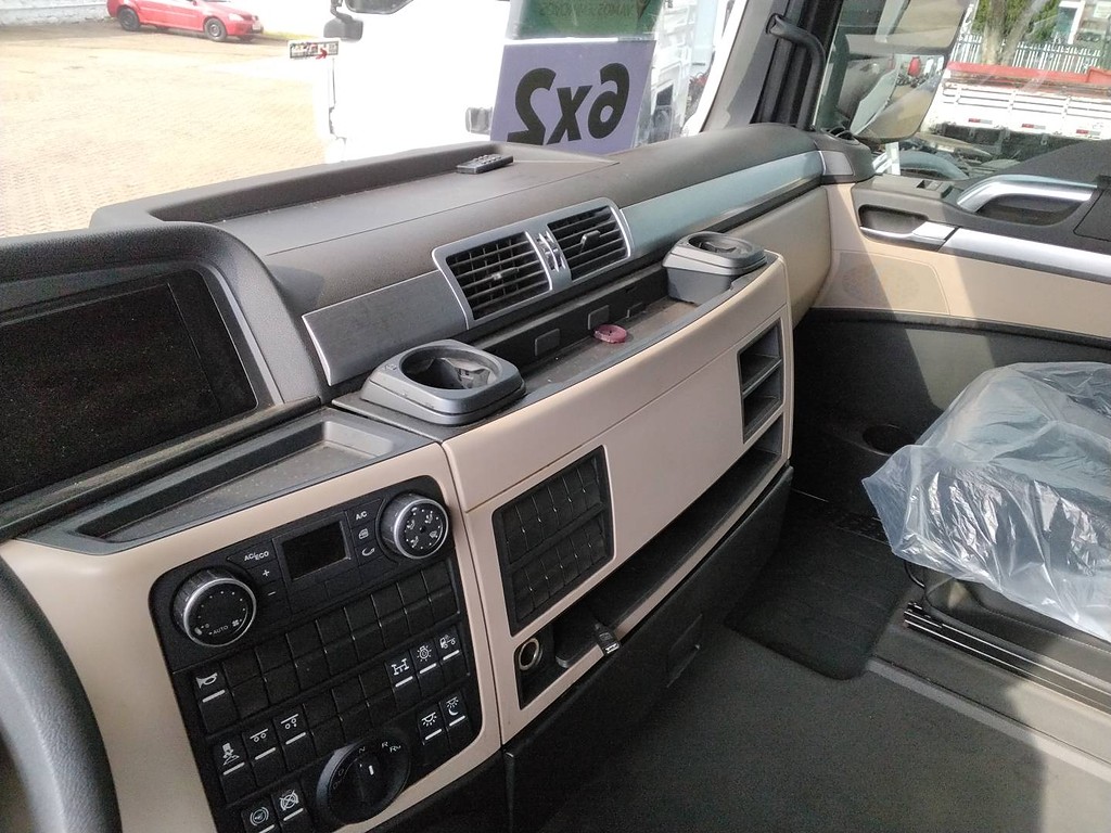 Caminhão VOLKSWAGEN METEOR 28460 Cavalo Mecânico ANO 2023 de Fernando Vamos Seminovos em São Paulo