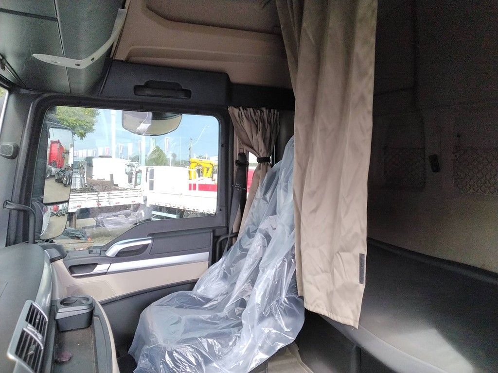 Caminhão VOLKSWAGEN METEOR 28460 Cavalo Mecânico ANO 2023 de Fernando Vamos Seminovos em São Paulo