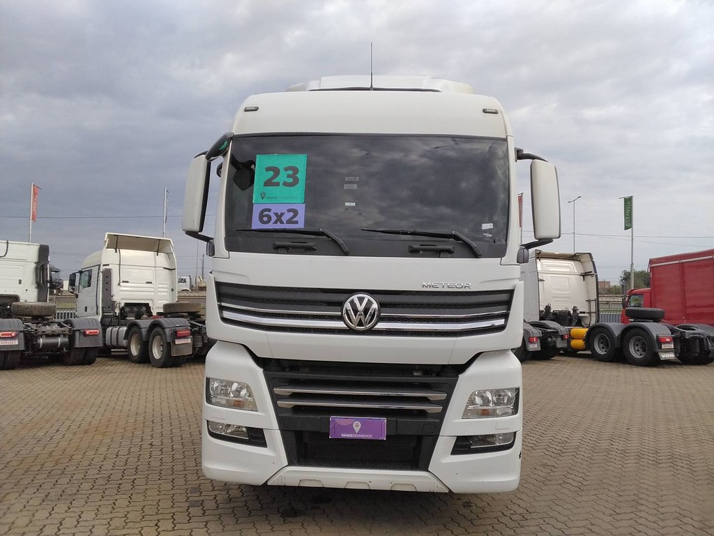 Caminhão VOLKSWAGEN METEOR 28460 Cavalo Mecânico ANO 2023 de Fernando Vamos Seminovos em São Paulo