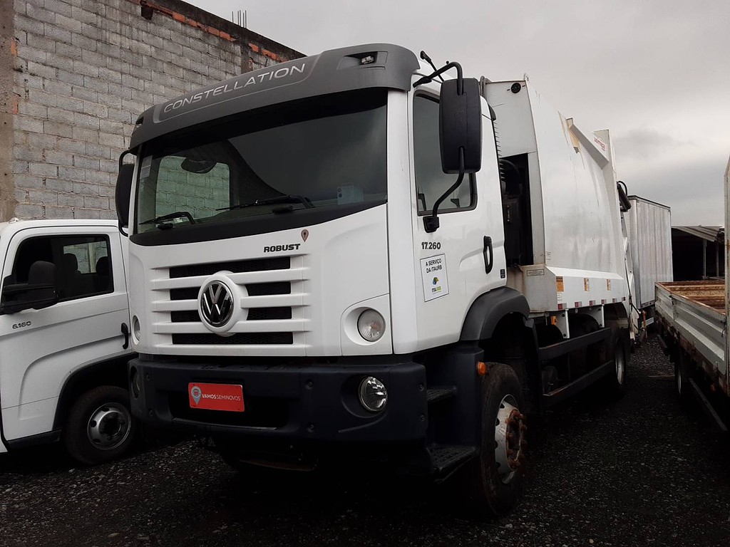 Caminhão VOLKSWAGEN VW 17260 Coletor de Lixo ANO 2022 de Fernando Vamos Seminovos em São Paulo