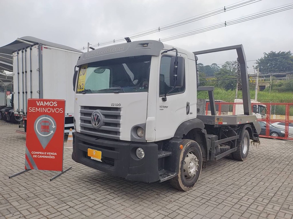 Caminhão VOLKSWAGEN VW 17190 Poliguindaste ANO 2020 de Fernando Vamos Seminovos em São Paulo