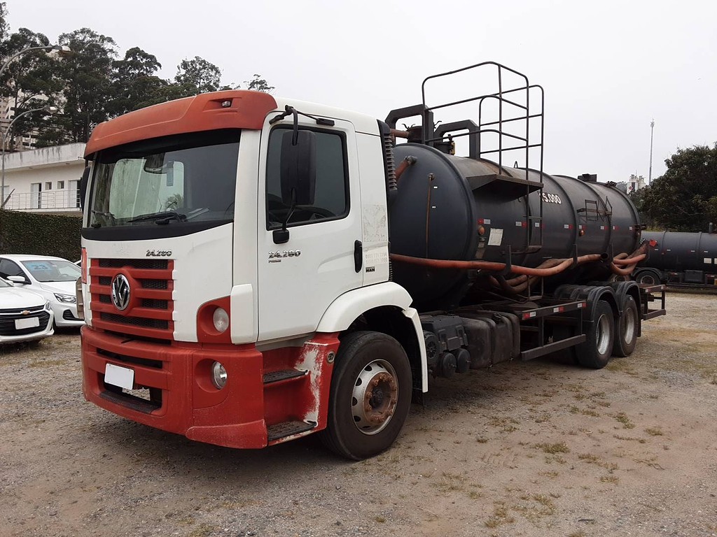 Caminhão VOLKSWAGEN VW 24280 Tanque Aço ANO 2021 de Fernando Vamos Seminovos em São Paulo