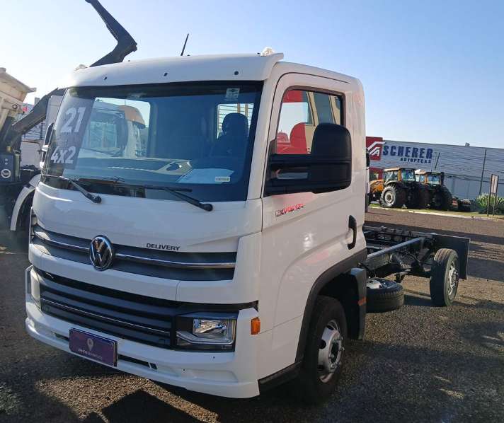 Caminhão VOLKSWAGEN DELIVERY EXPRESS Chassis ANO 2021 de Thiago Vamos Seminovos em São Paulo