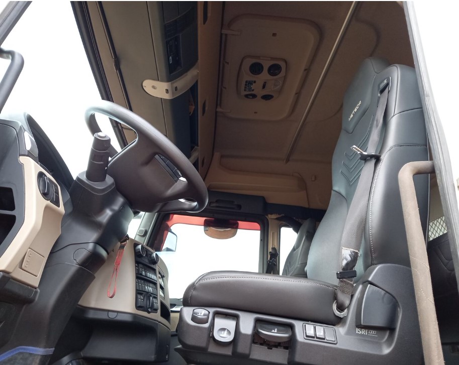 Caminhão VOLKSWAGEN METEOR 28460 Chassis ANO 2023 de Thiago Vamos Seminovos em São Paulo