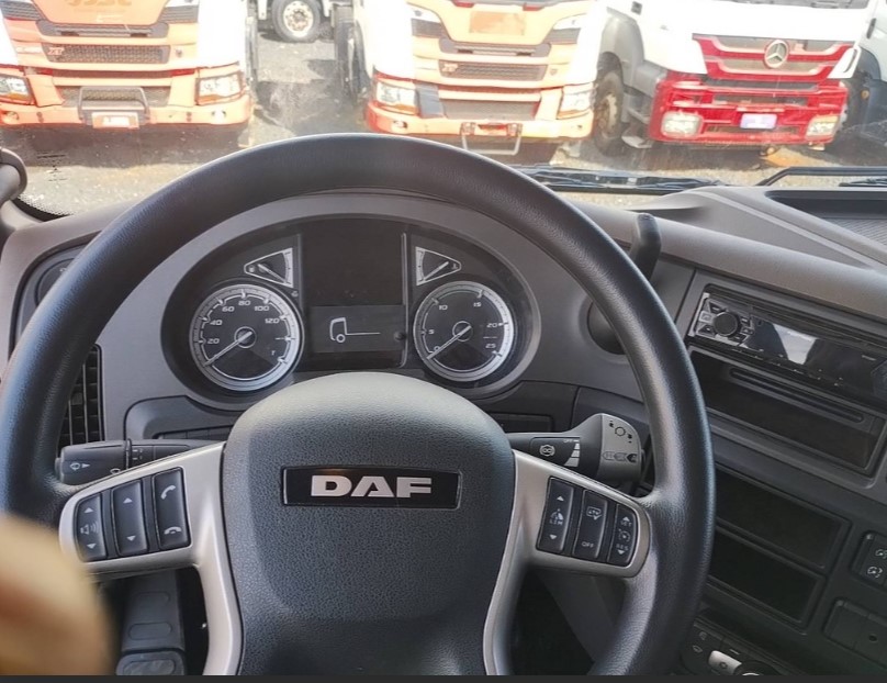 Caminhão DAF XF 530 Chassis ANO de Thiago Vamos Seminovos em São Paulo
