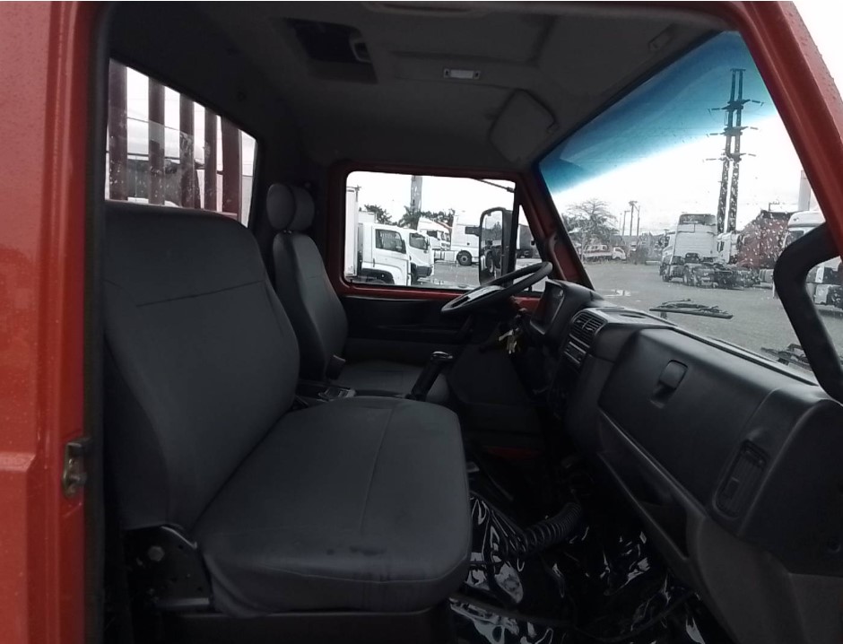 Caminhão VOLKSWAGEN VW 10160 Carroceria ANO 2018 de Thiago Vamos Seminovos em São Paulo