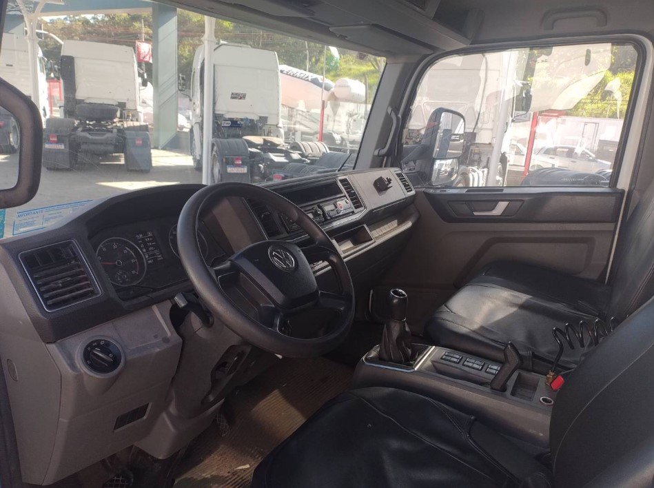 Caminhão VOLKSWAGEN VW 9170 Cesto Aereo ANO 2021 de Thiago Vamos Seminovos em São Paulo